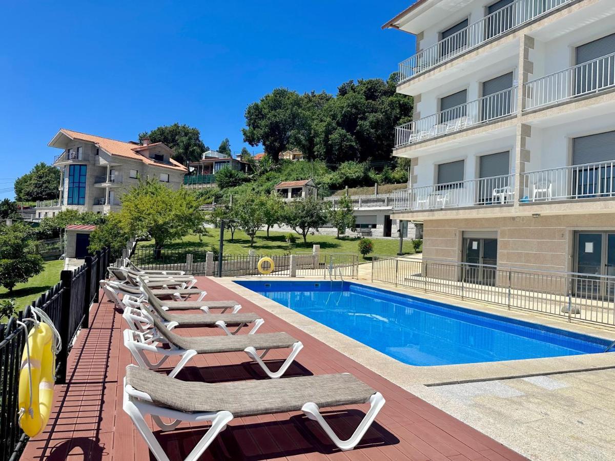 Apartamentos Canada Raxó Esterno foto