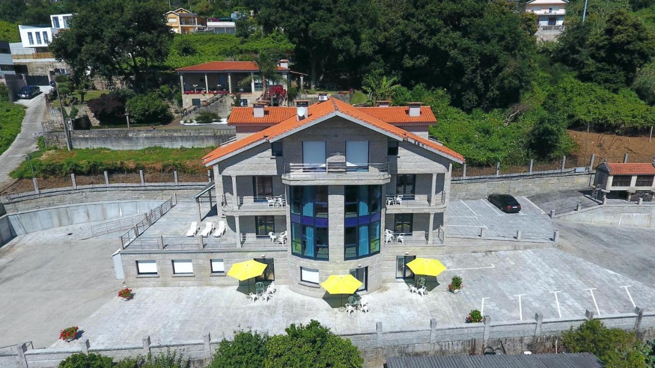 Apartamentos Canada Raxó Esterno foto