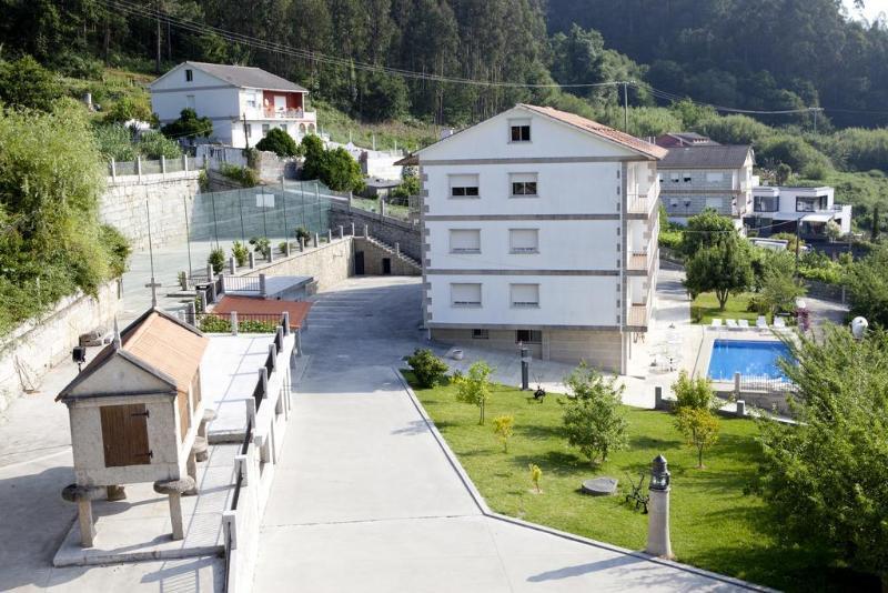 Apartamentos Canada Raxó Esterno foto